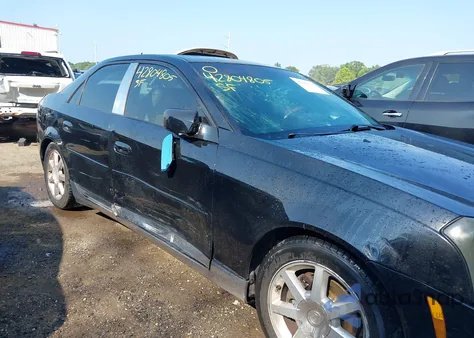 2004 Cadillac Cts Standard из США, поврежденный, VIN 1G6DM577340132037